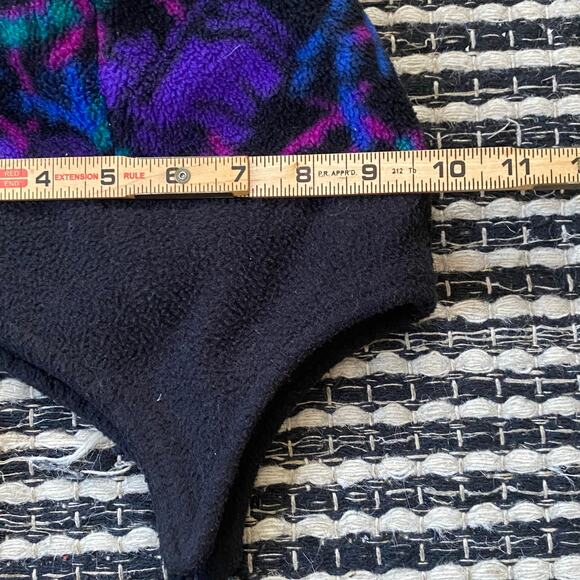 🌿LL Bean Vintage Purple Black Ear Flap Tie Geometric Fleece Hat Youth - Picture 7 of 7